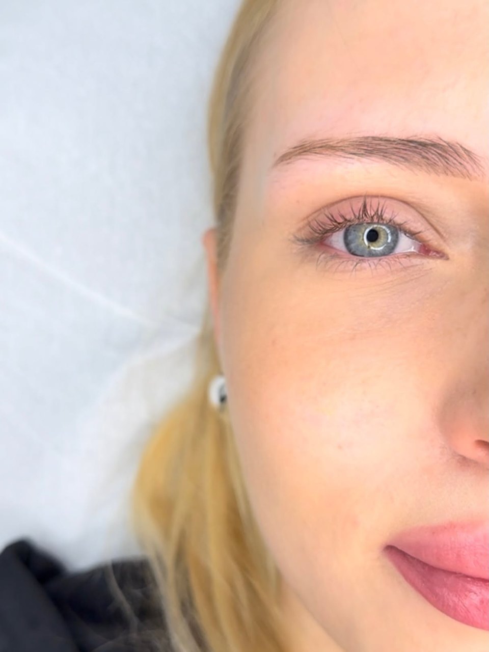 Classic Lashes 27