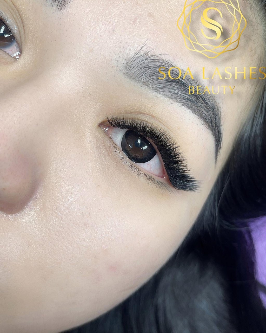 Volume Lashes 18